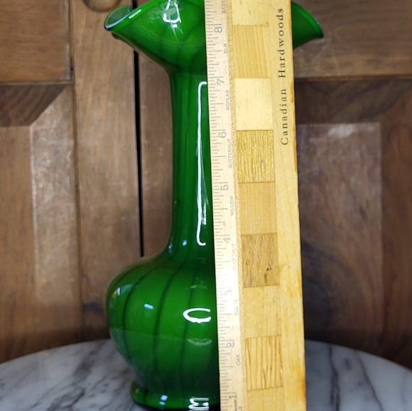 Green Glass Vase - Picture 9 of 11